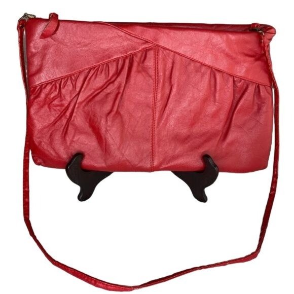 Bags Vintage Looking Shoulder Bag Red Rectangular Shape Thin